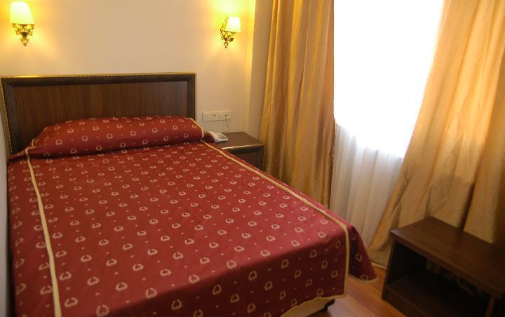 K Royal Hotel - Old City Istanbul Eksteriør billede