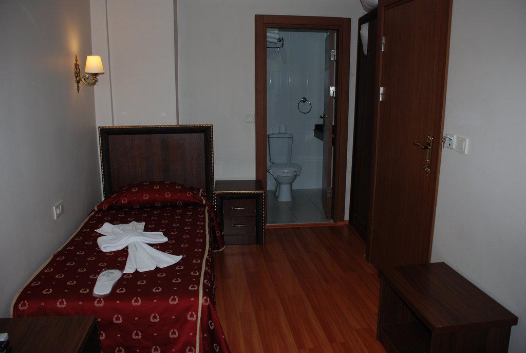 K Royal Hotel - Old City Istanbul Eksteriør billede