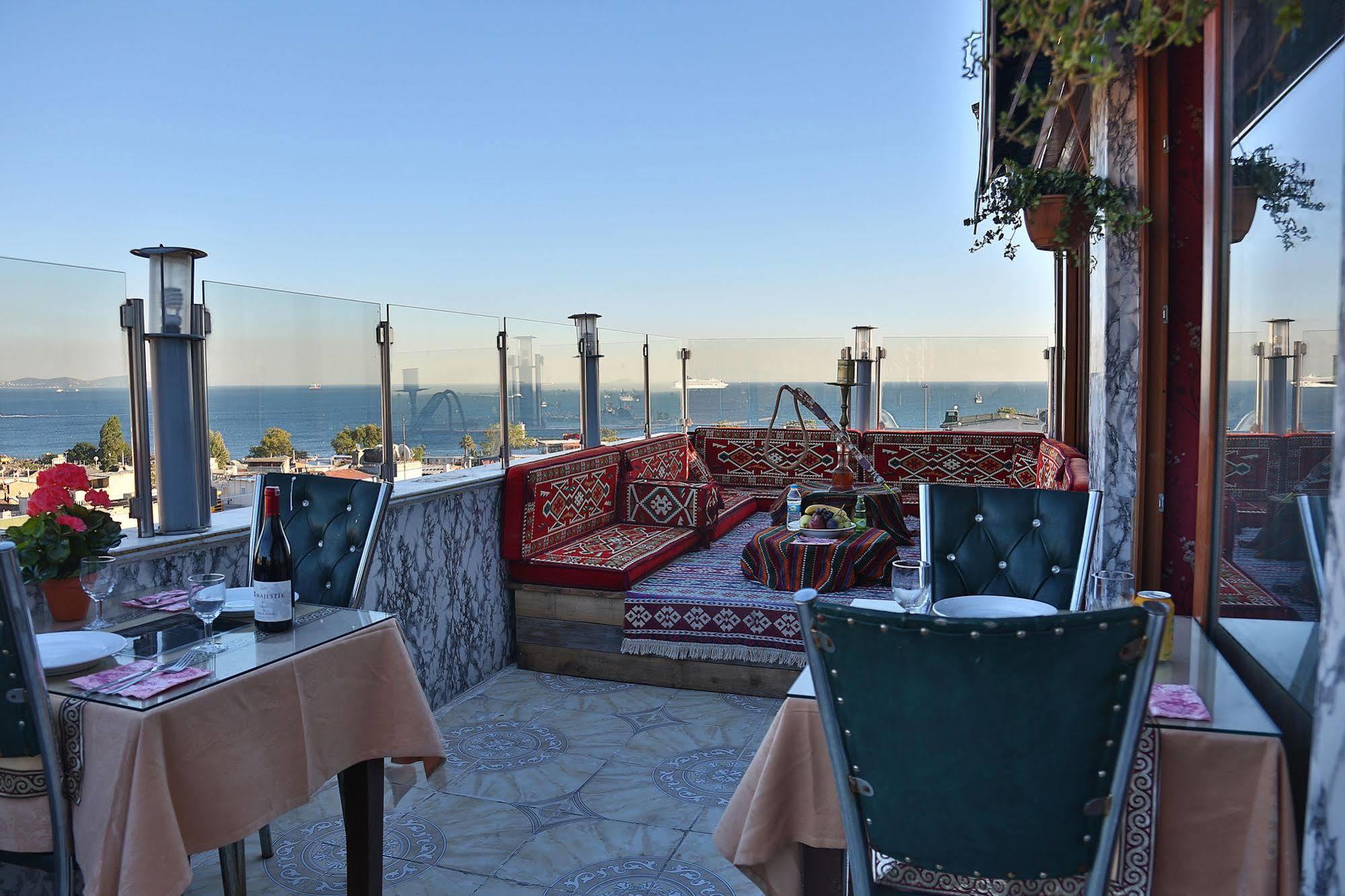 K Royal Hotel - Old City Istanbul Eksteriør billede